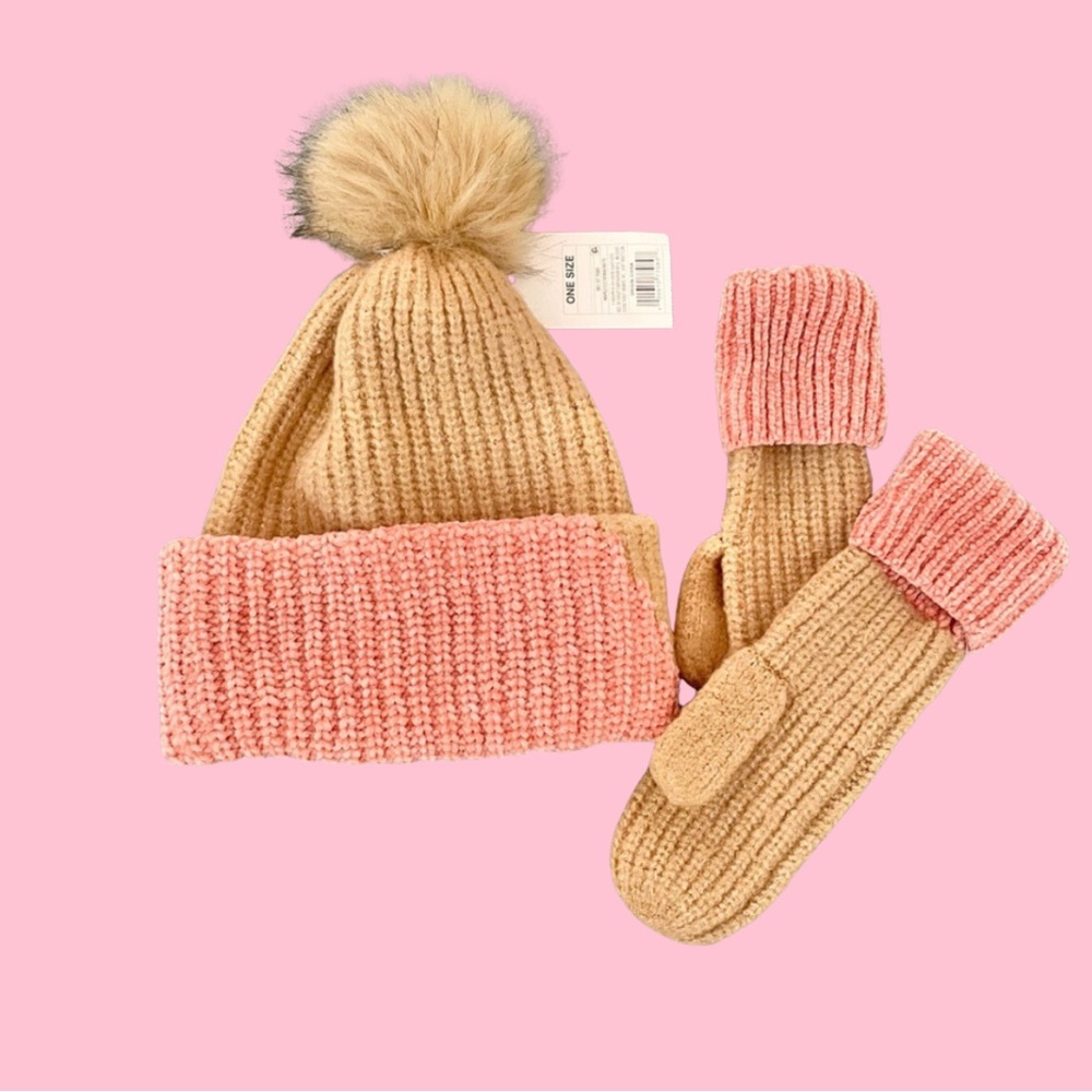 NWT Pom Beanie and Mittens 3pc Set Target A New Day